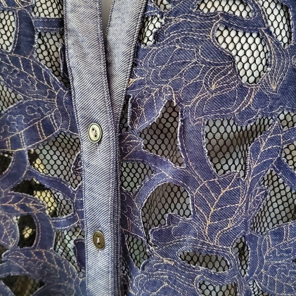 Gimmicks by BKE vest / top - Picture 4 of 14